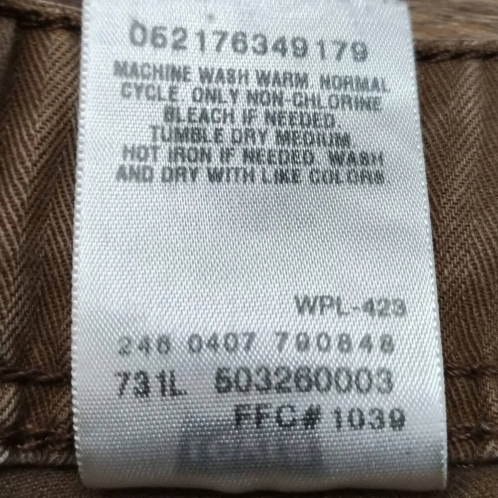 Levis levis tab